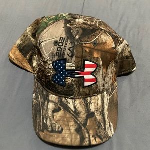 Under armour camo snap back ball cap